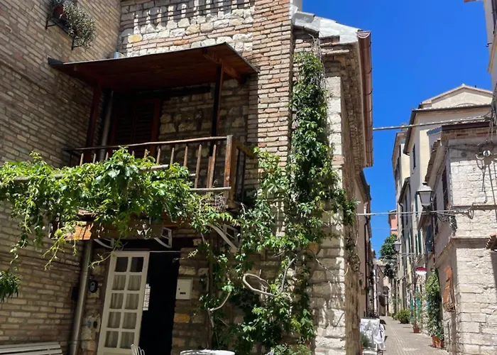 Casamiasirolo - Casa Nei Vicoli Di Sirolo